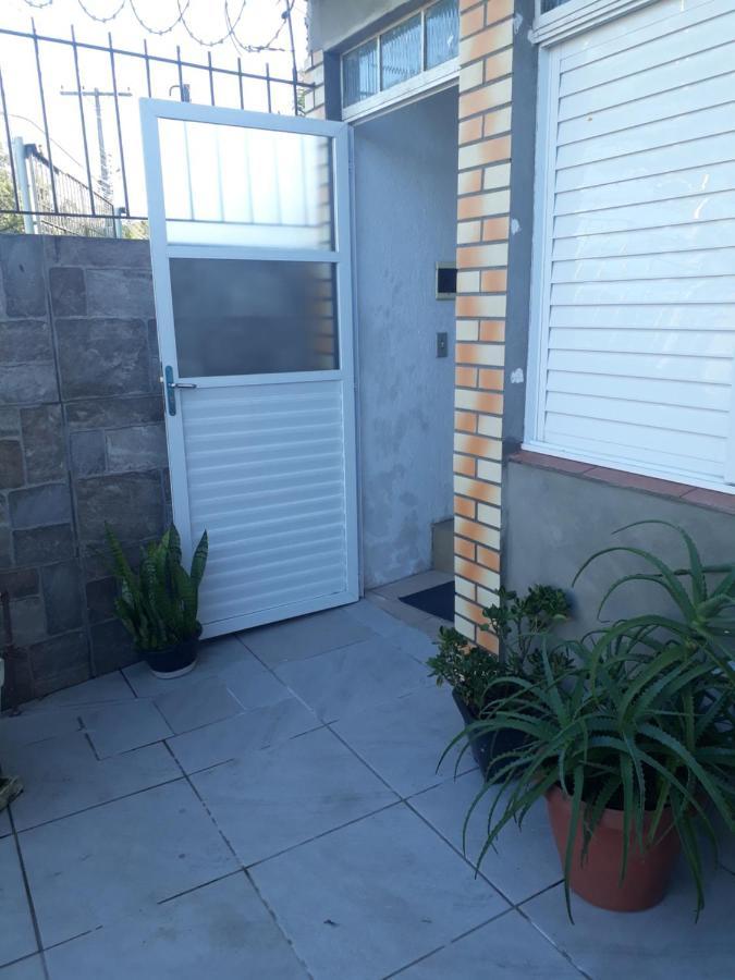 Apartamentos Por Diaria Av Domingos De Almeida Pelotas Exterior photo