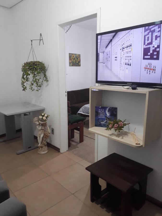 Apartamentos Por Diaria Av Domingos De Almeida Pelotas Exterior photo